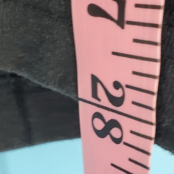 Carhartt black "Love is One" crewneck t-shirt S - Picture 12 of 13